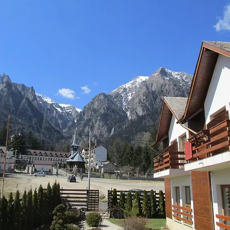 Ermitage Maison d'hôtes Buşteni