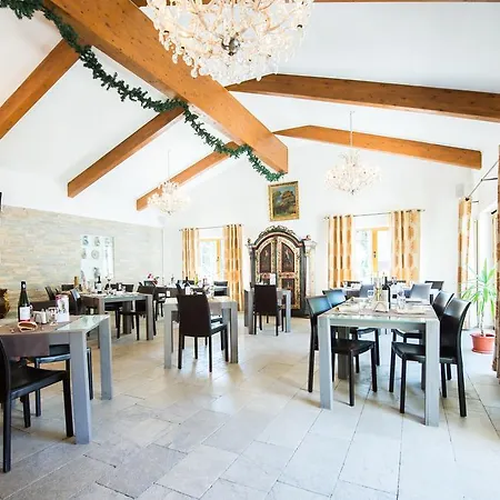Maison d'hôtes Ermitage Buşteni